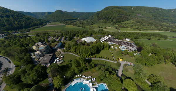 Kurgebiet und Maisental